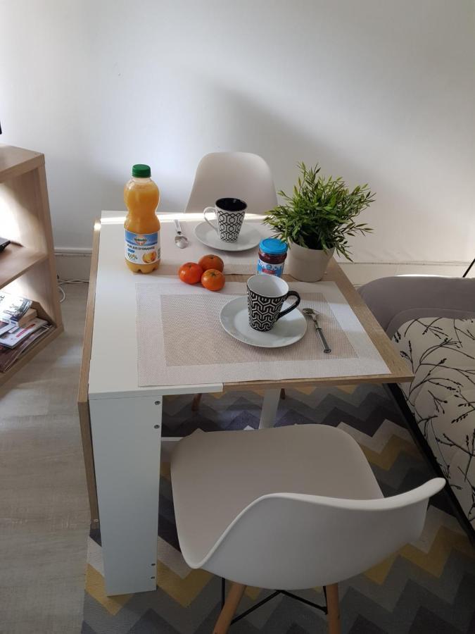 Corail Studio - 2Min Plage Centre Ville - Clim - Wifi - Parking Prive - Ideal Famille - La Grande Motte Екстер'єр фото